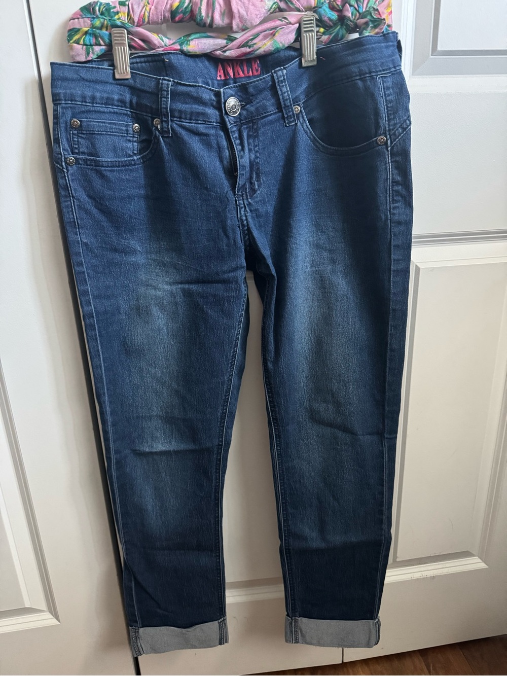 GOGO Dark Blue Ankle Crop Jeans